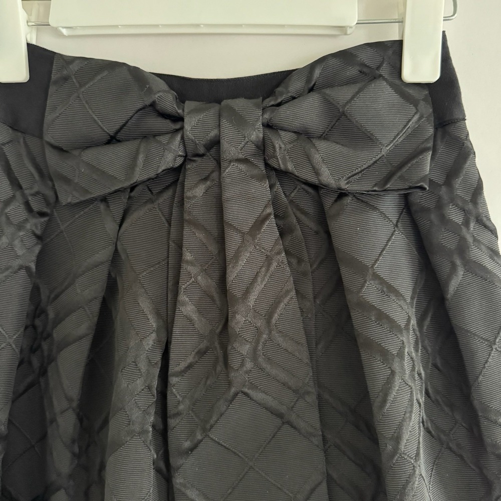 Ted Baker Black Pleated Skirt‎ Bow Whimsigoth Dark Romantic Sz 0 Holiday Preppy